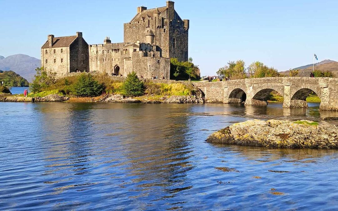 Planning a Special Occasion in Scotland? Try a Private Luxury Tour With Friends